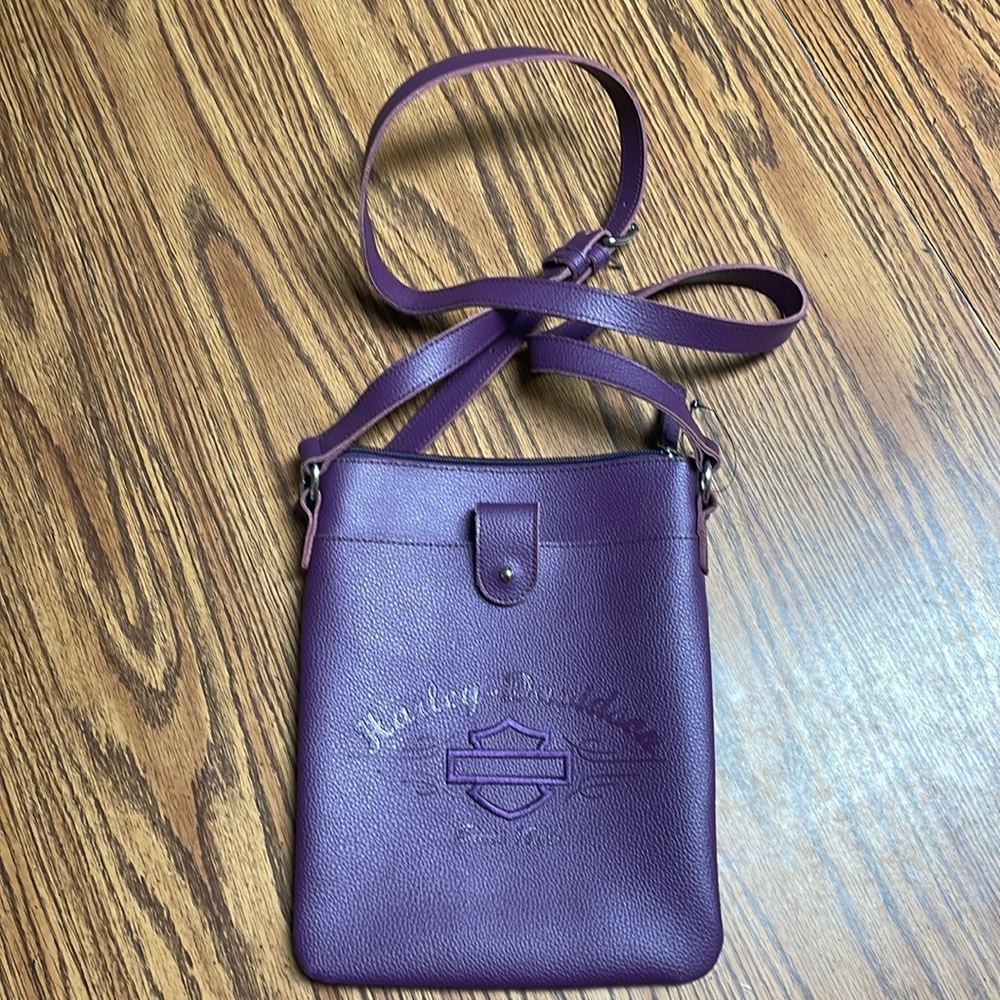 New purple Harley Davidson crossbody - Picture 3 of 4
